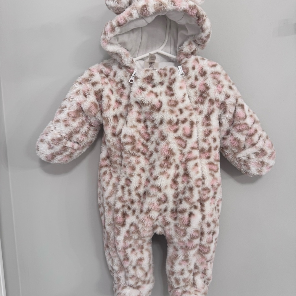 **Winter weather!! **Warm Baby Girl Outerwear Onepiece